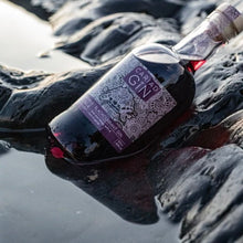 Load image into Gallery viewer, Cariad Gin - Blackcurrant Gin 500ml