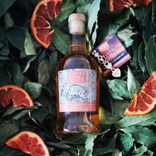 Load image into Gallery viewer, Cariad Gin - Marmalade and Bayleaf Gin 500ml