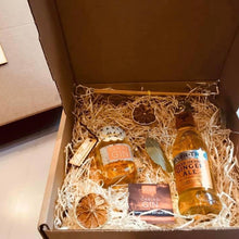 Load image into Gallery viewer, Marmalade & Bay Leaf Gin Gift Box 100ml